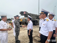 នាវាលេខ 016-Quang Trung ចូលចតនៅកំពង់ផែ Coonawarra ប្រទេសអូស្ត្រាលី